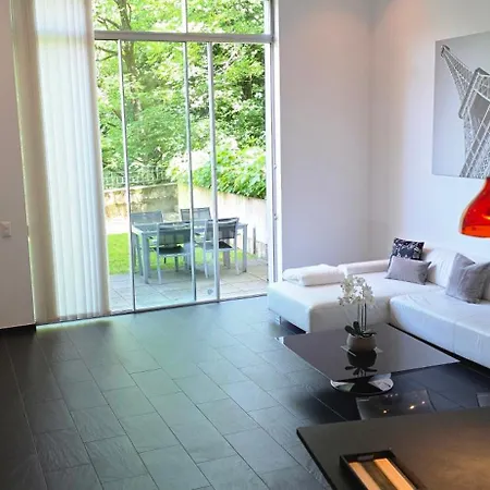 Daire Magnifique Loft Avec Terrasse -jardin *